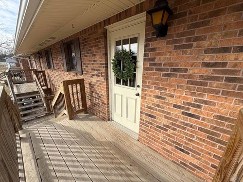 604 2nd St Se, Orange City, IA, 51041-2172 | Card Image