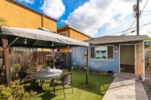 4675 35th St, San Diego, CA, 92116-1907 | Card Image