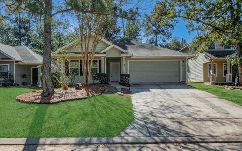 98 S Vesper Bend Cir, The Woodlands, TX, 77382-5519 | Card Image