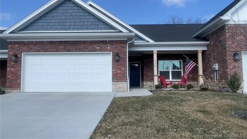 3407 Elaine Ave, Jeffersonville, IN, 47130-1501 | Card Image