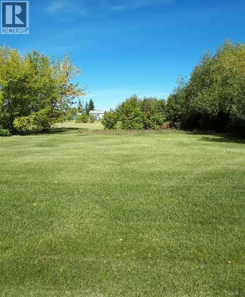 17 48 Street, Jean Cote, AB, T0H2E0 | Card Image