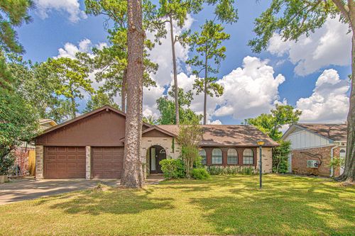 16306 Hollow Wood Dr, Houston, TX, 77090-4724 | Card Image