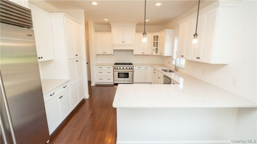 475 Dubois Rd, Wallkill, NY, 12589-3636 | Card Image