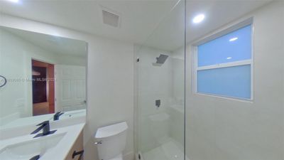 2 - 893 Ne 81st St, Condo with 2 bedrooms, 1 bathrooms and null parking in Miami FL | Image 3