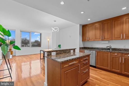 4003-6820 Wisconsin Ave, BETHESDA, MD, 20815-6138 | Card Image