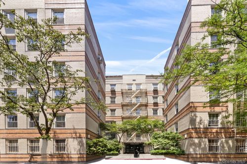 1b-75 Bank St, New York, NY, 10014-5901 | Card Image