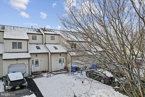 8 Bayleaf Dr, Lumberton, NJ, 08048-4228 | Card Image