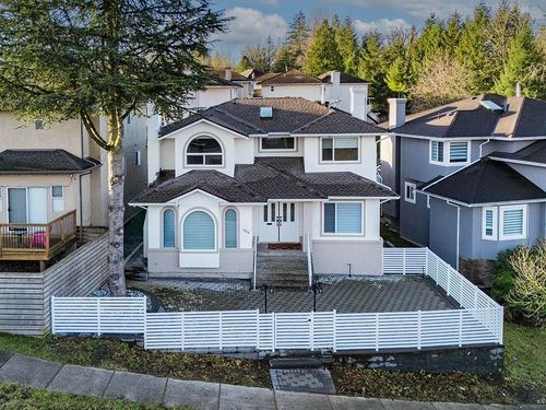 7579 Cascade St, Burnaby, BC, V3N4W1 | Card Image