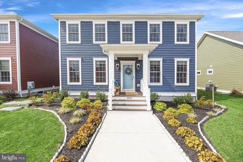 1909 Gladys St, MIDDLETOWN, DE, 19709-3323 | Card Image