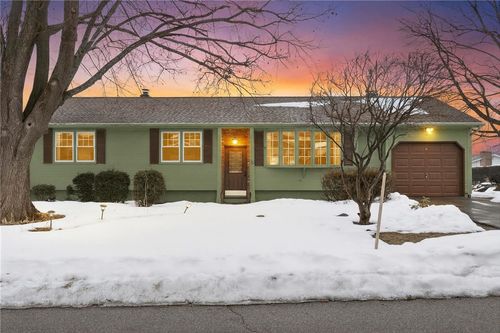 80 West View Avenue, Cranston, RI, 02920 | Card Image