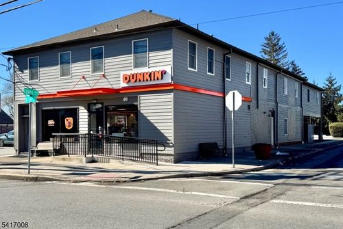 12 River Rd, Clifton, NJ, 07014-2006 | Card Image