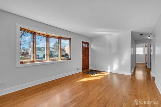 1125 Hanover St, House other with 3 bedrooms, 3 bathrooms and null parking in Piscataway NJ | Image 6