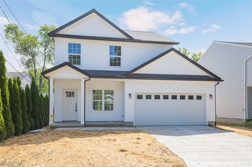 669 Orchard Rd, Willoughby, OH, 44094-7244 | Card Image