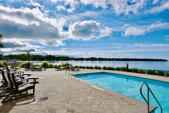 LS04 - 90 Orchard Point Rd, Condo with 2 bedrooms, 2 bathrooms and null parking in Orillia ON | Image 9