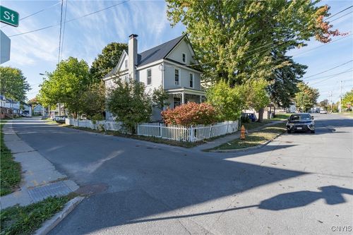 314 S Hamilton St, Watertown, NY, 13601-3808 | Card Image