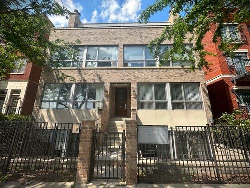 1e-1620 W Augusta Blvd, Chicago, IL, 60622-3803 | Card Image
