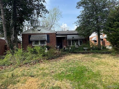 7668 Horatio Dr, Saint Louis, MO, 63121-4719 | Card Image