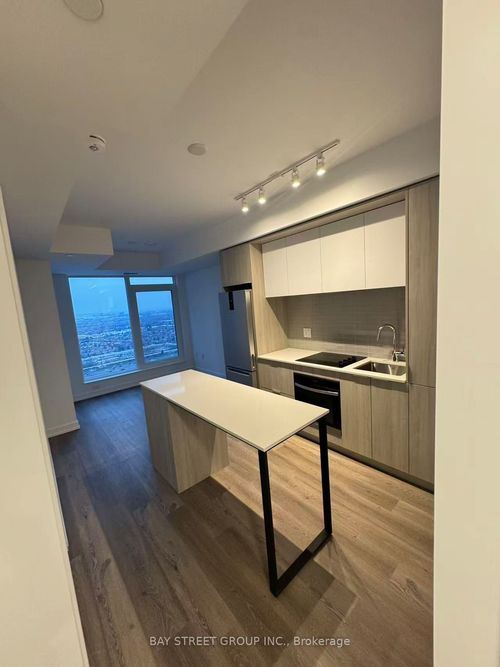 2802-395 Square 1 Dr, Mississauga, ON, L5B0P6 | Card Image