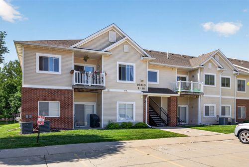 14-10310 Essex Dr, Johnston, IA, 50131-3125 | Card Image