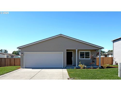 2029 Henderson Way, Longview, WA, 98632-2982 | Card Image
