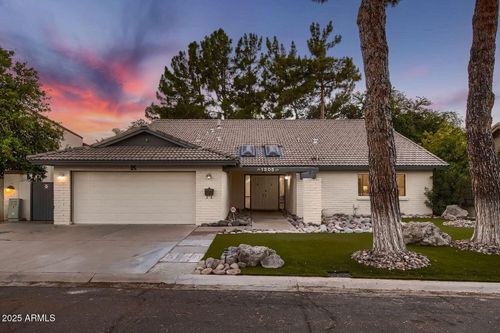 1305 E Steamboat Bend Dr, Tempe, AZ, 85283-2175 | Card Image