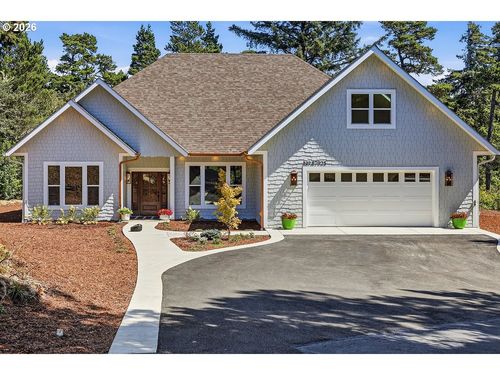 87925 Wood Lake Way S, Florence, OR, 97439-9197 | Card Image