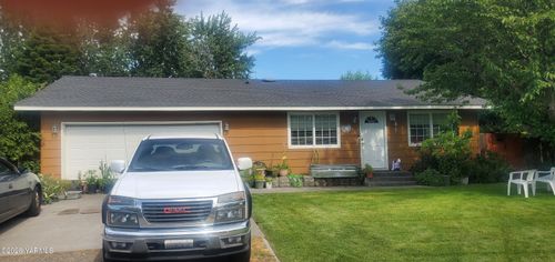 808 Road 35, Pasco, WA, 99301-4617 | Card Image
