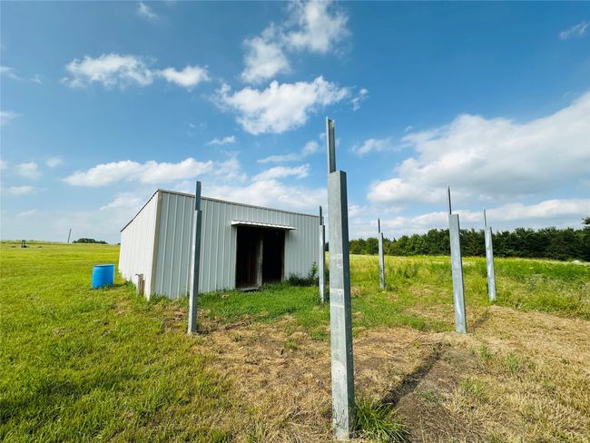 1660 Red Rd, House other with 3 bedrooms, 2 bathrooms and null parking in Howe TX | Image 23