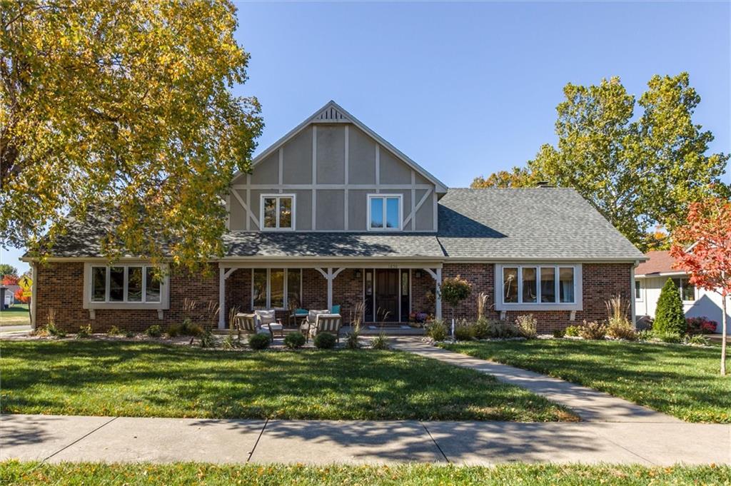 1650 S Chestnut Street, For Sale in Ottawa Zoocasa