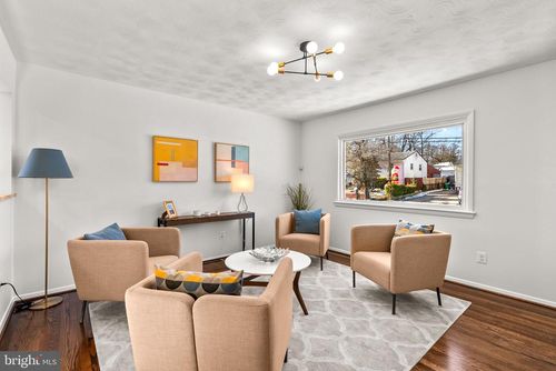 5527 Duchaine Dr, LANHAM, MD, 20706-4117 | Card Image