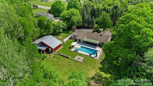 10226 Sw Greenville Road, Greenville, MI, 48838 | Card Image