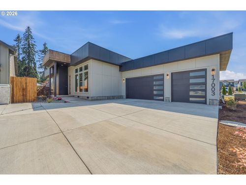 17003 Ne 95th Cir, Vancouver, WA, 98682-8022 | Card Image