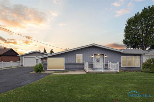 9943 Wayne Rd, Wayne, OH, 43466-9781 | Card Image