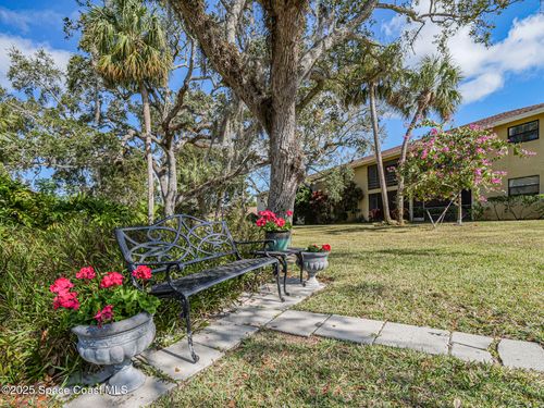 apt-j8-400 18th St, Vero Beach, FL, 32960-0837 | Card Image