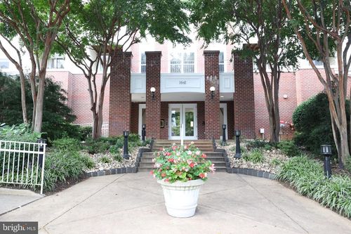 410-1641 International Dr, MCLEAN, VA, 22102-4831 | Card Image