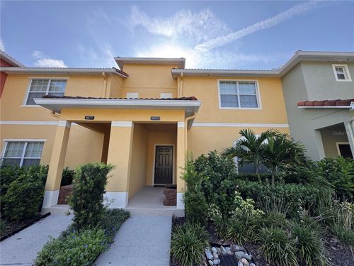 3075 Beach Palm Ave, Kissimmee, FL, 34747-1550 | Card Image