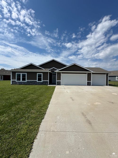 103 Mill Valley St, Alma, KS, 66401-7700 | Card Image