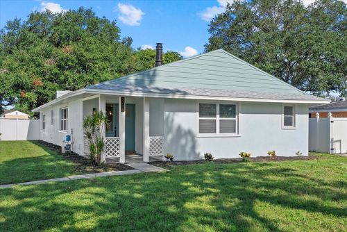 5718 Magnolia St N, SAINT PETERSBURG, FL, 33703-1226 | Card Image