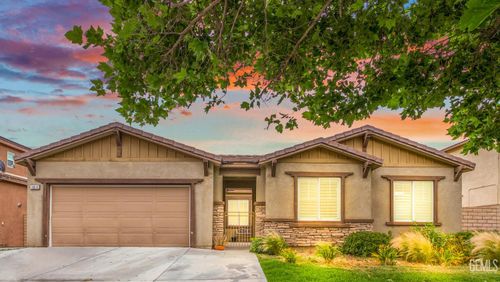 18019 Lapis Ln, San Bernardino, CA, 92407-0411 | Card Image