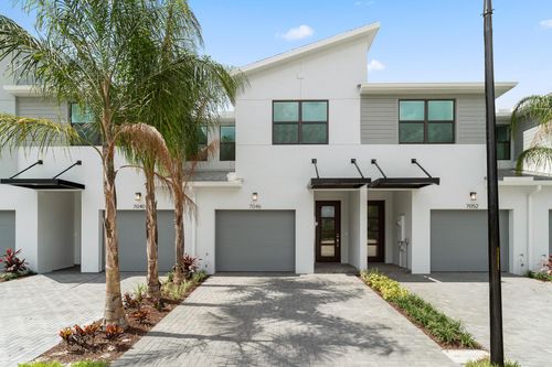 7046 Channing Ave, Lake Worth, FL, 33467 | Card Image