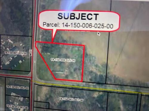 27932 Dewey Lake St, Dowagiac, MI, 49047-9658 | Card Image