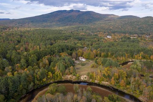 211 Buffalo Rd, Rumney, NH, 03266-3237 | Card Image