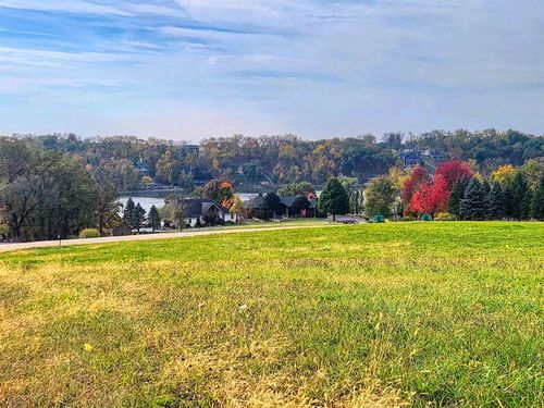 25-43 Old Mill Rd, LANARK, IL, 61046-9321 | Card Image