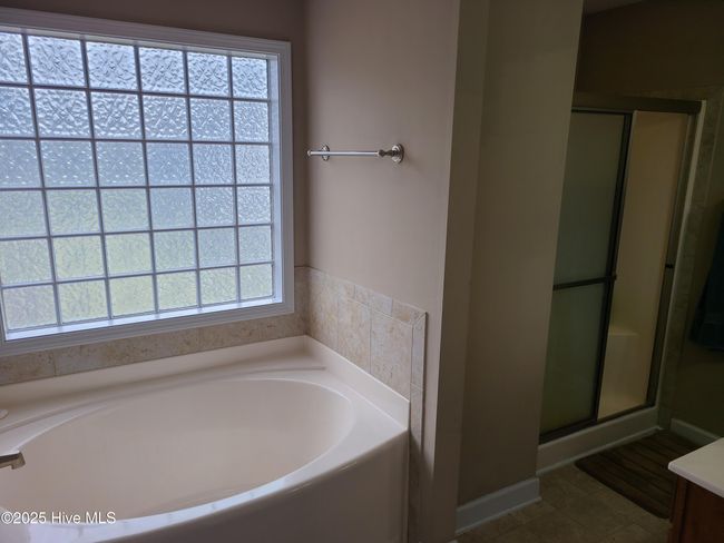 302 Bonnie Ct, House other with 4 bedrooms, 3 bathrooms and 2 parking in Sneads Ferry NC | Image 15