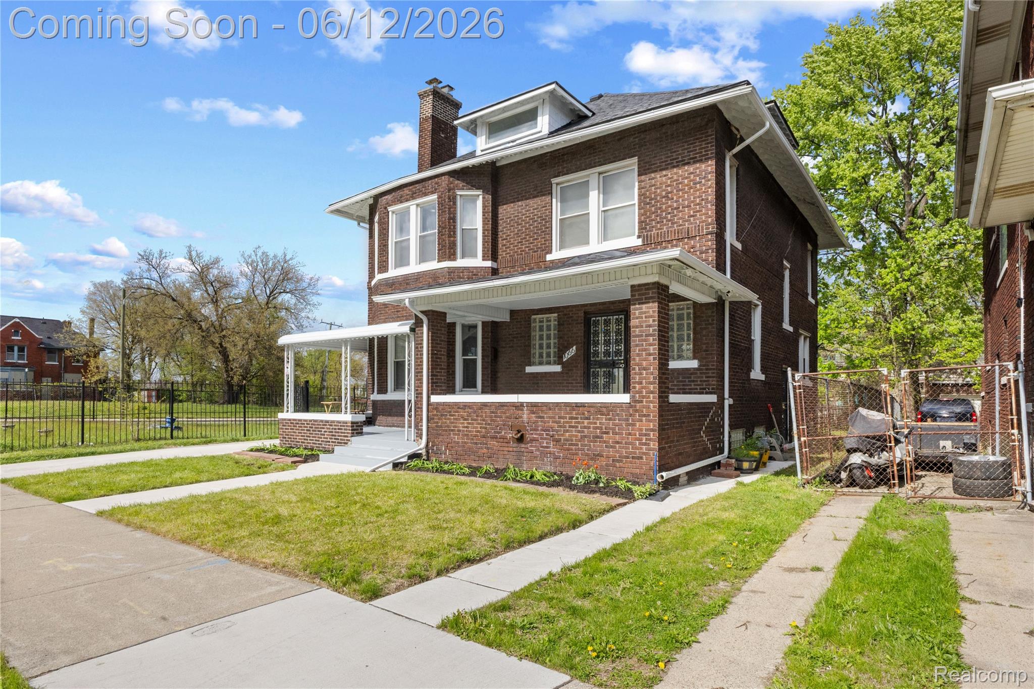 Residential in Detroit 4