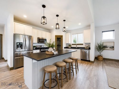382 Talon Way, Bozeman, MT, 59718-9815 | Card Image