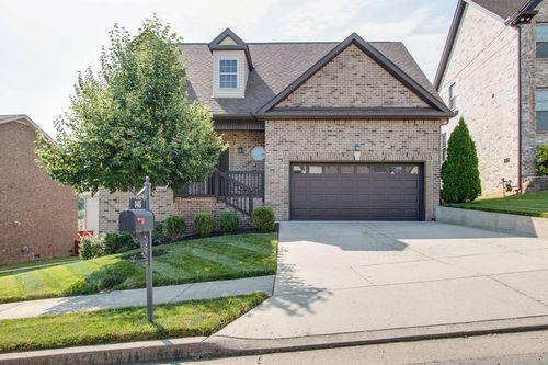 145 Tulip Grove Pt, Hermitage, TN, 37076-4348 | Card Image