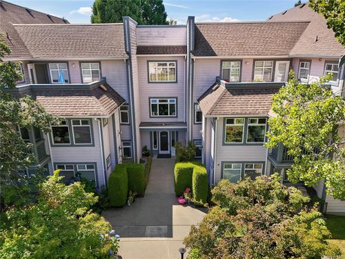 107-1196 Sluggett Rd, Central Saanich, BC, V8X2S9 | Card Image