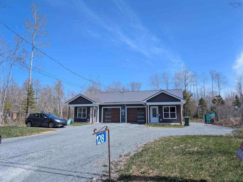 128 & 130 Renfrew Rd, Enfield, NS, B2T1H6 | Card Image