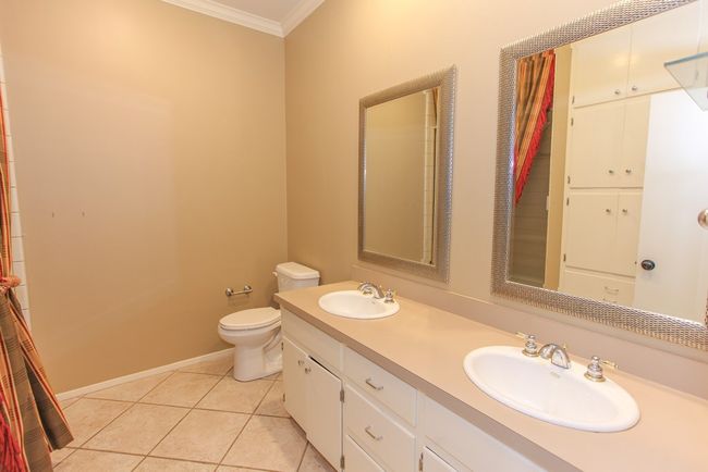 10 Glenwick Cv, House other with 3 bedrooms, 3 bathrooms and 2 parking in Big Spring TX | Image 24